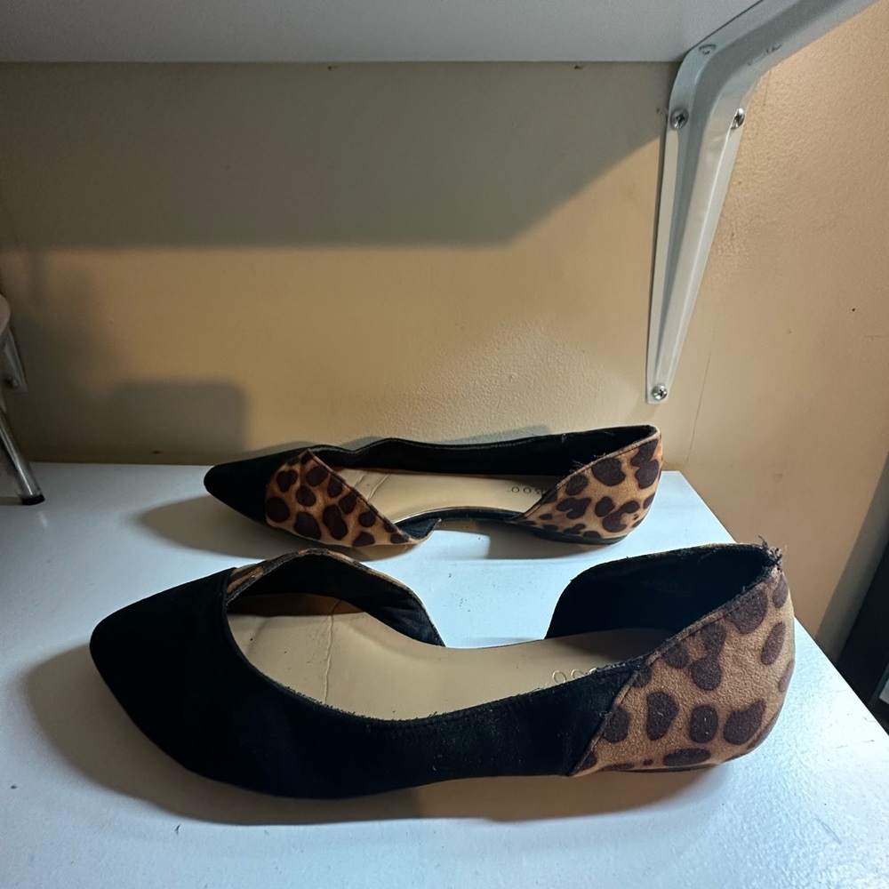 Used - Picture 2 of 5